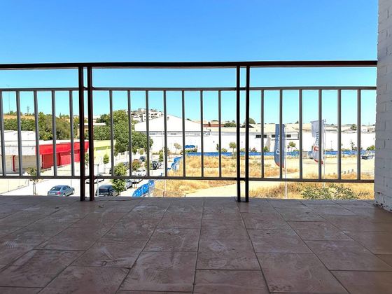 Foto 1 de Pis en venda a Santa Rosa - Valdeolleros de 4 habitacions amb terrassa i balcó
