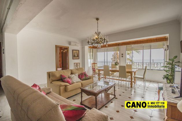 Foto 2 de Casa en venda a Carboneras de 6 habitacions amb terrassa i balcó