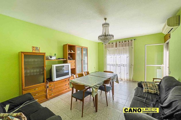 Foto 1 de Dúplex en venta en Carretera Mojonera – Cortijos de Marín de 4 habitaciones con terraza y piscina
