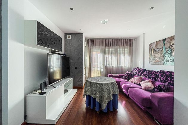 Foto 1 de Piso en venta en Alhama de Almería de 2 habitaciones con balcón y aire acondicionado