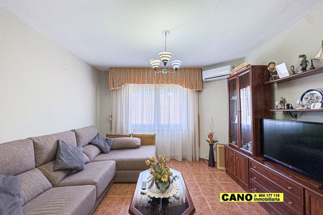 Foto 1 de Dúplex en venda a La Cañada-Costacabana-Loma Cabrera-El Alquián de 4 habitacions amb terrassa i garatge