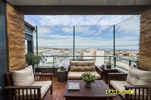 Foto 2 de Àtic en venda a Los Molinos - Villa Blanca de 3 habitacions amb terrassa i piscina