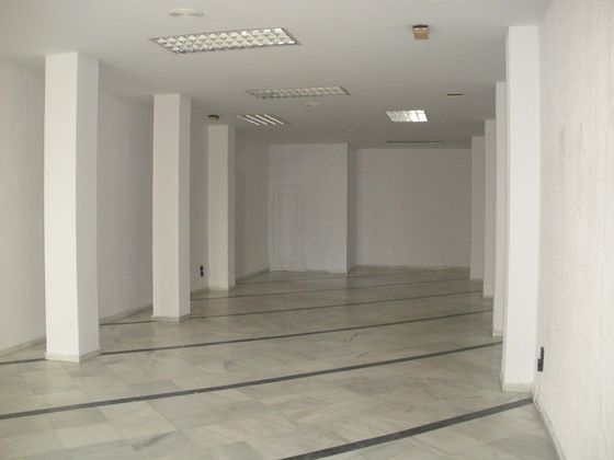 Foto 1 de Oficina en lloguer a Plaza de toros - Venta Vargas - Capitania de 110 m²