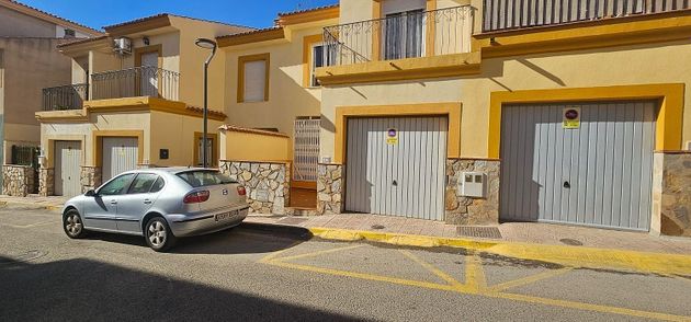 Foto 2 de Venta de dúplex en calle Pintor Francisco de Herrera de 4 habitaciones con terraza y garaje