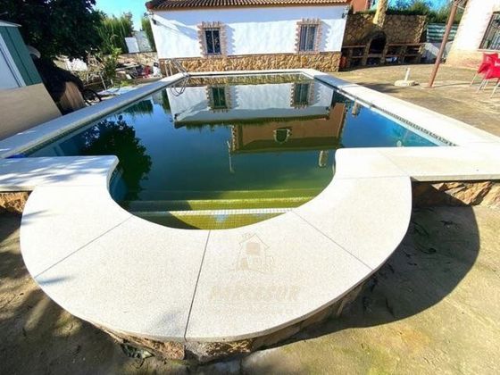Foto 2 de Venta de casa rural en Alcolea de 4 habitaciones con piscina y jardín