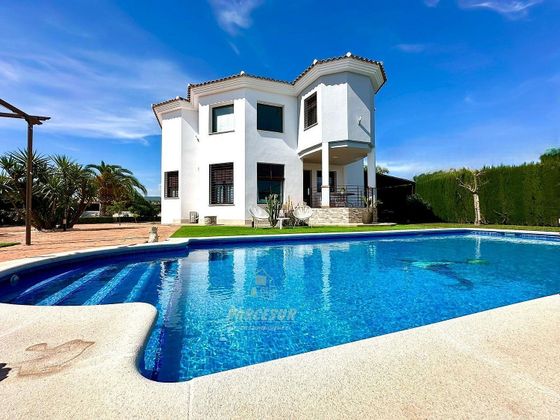 Foto 1 de Casa rural en venda a El Higuerón de 4 habitacions amb piscina i garatge