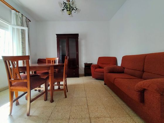 Foto 1 de Venta de piso en Crevillet - Pinar Alto de 5 habitaciones con terraza y jardín