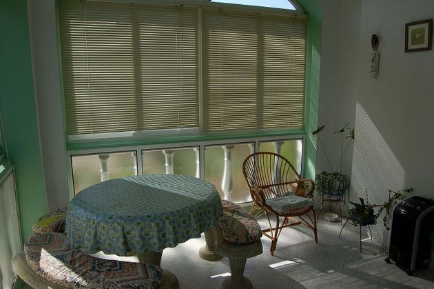 Foto 2 de Venta de chalet en calle Viejo de Rota de 3 habitaciones con terraza y jardín