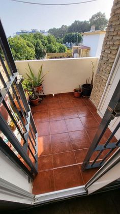 Foto 2 de Venta de piso en Crevillet - Pinar Alto de 3 habitaciones con terraza y balcón