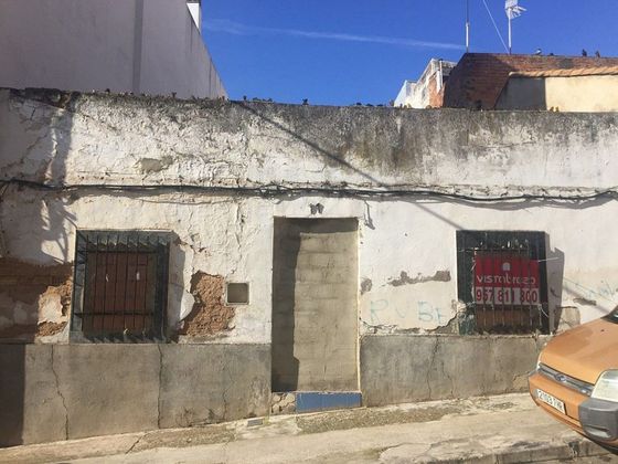 Foto 1 de Casa adosada en venta en calle Molina de León de 3 habitaciones con terraza