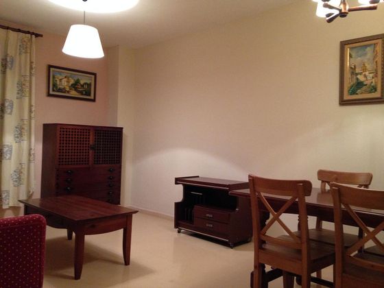 Foto 2 de Pis en lloguer a Noreste-Granja de 2 habitacions amb garatge i mobles