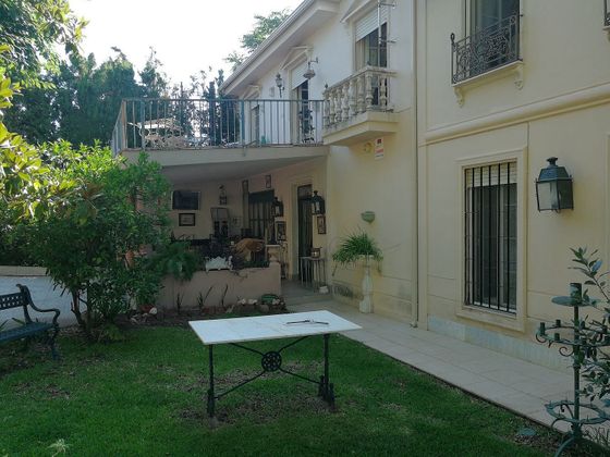 Foto 2 de Xalet en venda a El Brillante -El Naranjo - El Tablero de 10 habitacions amb terrassa i piscina