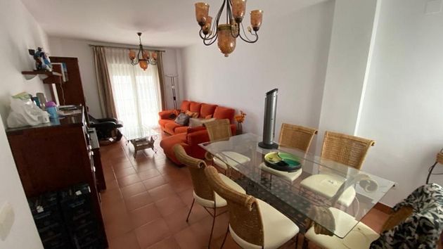 Foto 1 de Casa en venta en Camposoto - Gallineras de 4 habitaciones con terraza y balcón