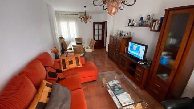 Foto 2 de Casa en venta en Camposoto - Gallineras de 4 habitaciones con terraza y balcón