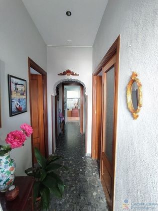 Foto 2 de Casa en venta en El Cristo - Cayetano Roldán de 3 habitaciones con terraza y garaje