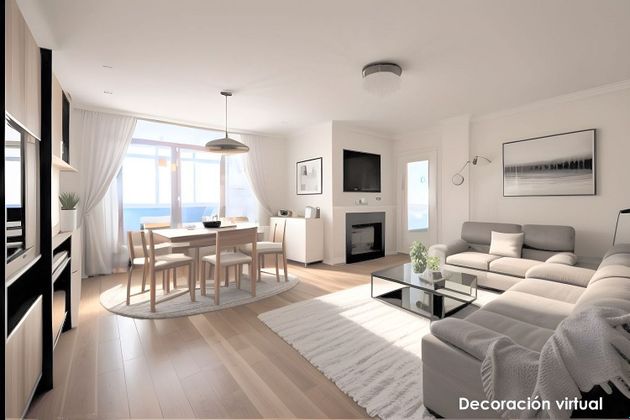 Foto 1 de Pis en venda a Moscardó de 4 habitacions amb terrassa i calefacció