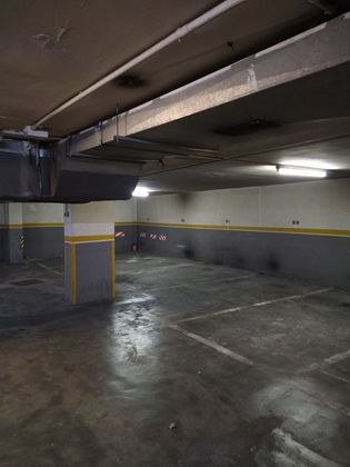 Foto 2 de Alquiler de garaje en calle Benito de Castro de 9 m²