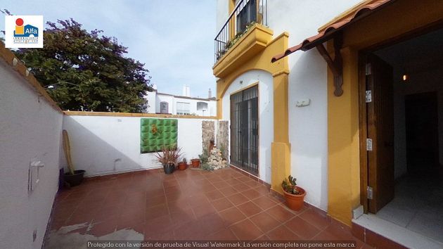 Foto 1 de Casa en venda a Puerto Real de 3 habitacions amb terrassa i garatge