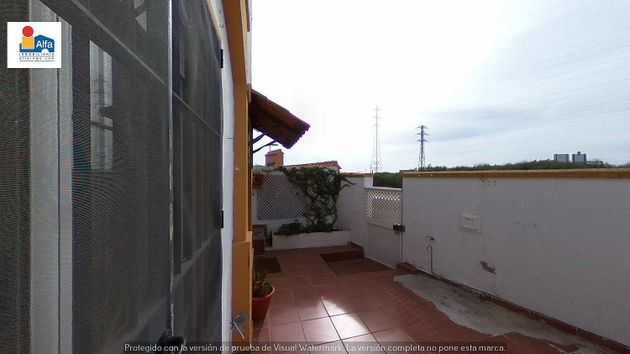 Foto 2 de Casa en venda a Puerto Real de 3 habitacions amb terrassa i garatge