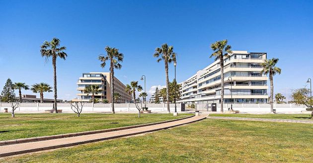 Foto 2 de Piso en venta en avenida Ciudad de Cádiz de 2 habitaciones con terraza y piscina
