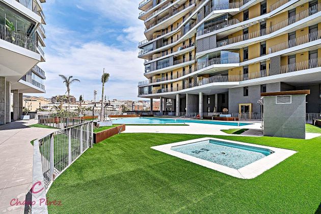 Foto 2 de Pis en venda a avenida De Sierra Alhamilla de 4 habitacions amb terrassa i piscina