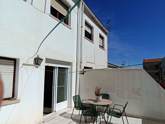 Foto 1 de Casa en venda a calle Nueva de 3 habitacions amb terrassa i balcó