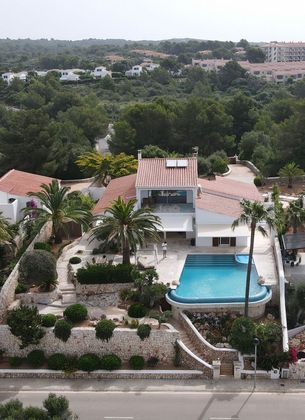 Foto 1 de Xalet en venda a Alaior de 4 habitacions amb terrassa i piscina