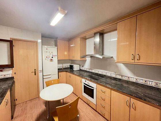 Foto 2 de Piso en venta en Centre - Tortosa de 5 habitaciones con terraza y garaje