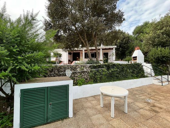 Foto 1 de Casa rural en venta en Mercadal (Es) de 3 habitaciones con terraza y piscina