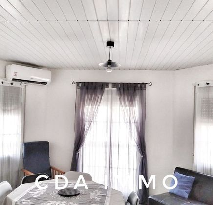 Foto 1 de Pis en venda a calle Nou de 3 habitacions amb balcó i aire acondicionat
