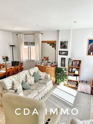 Foto 2 de Casa en venda a calle Retiro de 3 habitacions amb terrassa i garatge