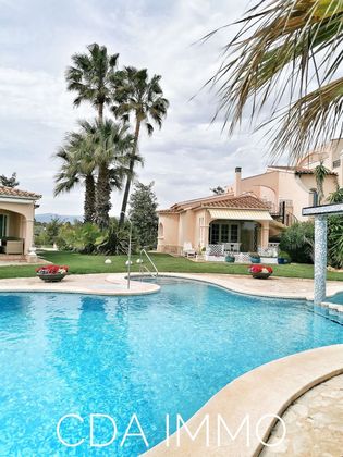 Foto 2 de Venta de casa adosada en calle Sevilla Urb Panoramica de 2 habitaciones con terraza y piscina