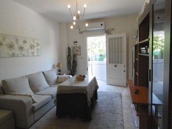 Foto 2 de Pis en lloguer a Algaba (La) de 2 habitacions amb mobles i aire acondicionat