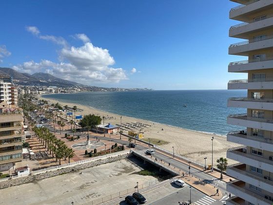 Foto 1 de Àtic en venda a Zona Puerto Deportivo de 4 habitacions amb terrassa i piscina