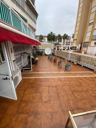 Foto 1 de Pis en venda a Poniente-Faro de 2 habitacions amb terrassa i ascensor