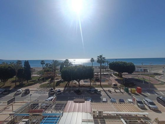 Foto 2 de Pis en venda a Paseo Marítimo de Levante de 2 habitacions amb terrassa i piscina