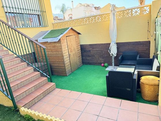 Foto 2 de Venta de casa en Cártama de 4 habitaciones con terraza y piscina