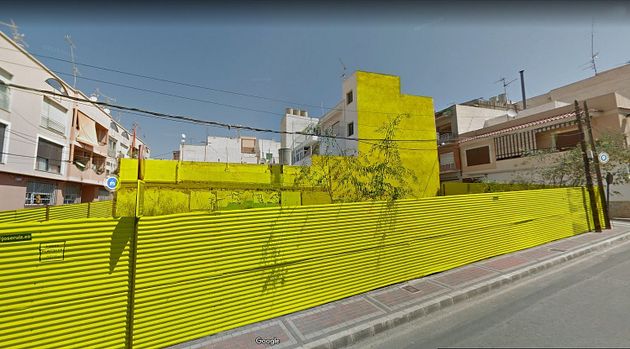 Foto 2 de Venta de terreno en calle Candelaria de 243 m²