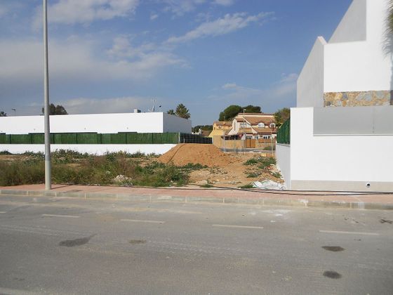 Foto 1 de Venta de terreno en Santiago de la Ribera de 285 m²