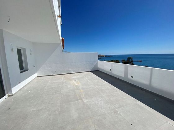 Foto 1 de Venta de ático en Estepona Oeste - Valle Romano - Bahía Dorada de 3 habitaciones con terraza y piscina