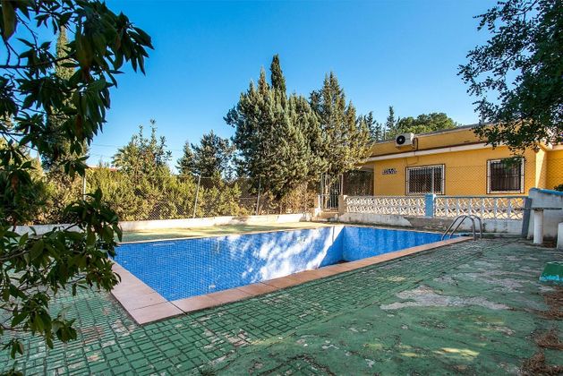 Foto 1 de Chalet en venta en La Alcayna de 3 habitaciones con terraza y piscina