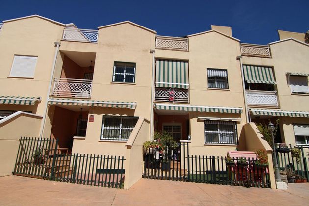Foto 1 de Casa en venda a Cártama de 4 habitacions amb terrassa i piscina
