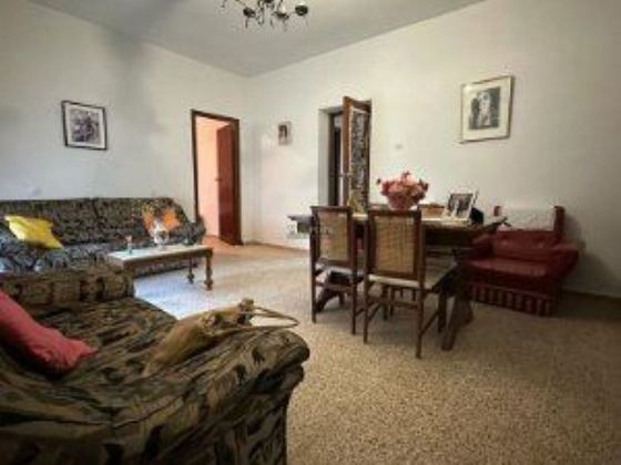 Foto 2 de Casa en venda a La Palma de 4 habitacions amb terrassa i jardí