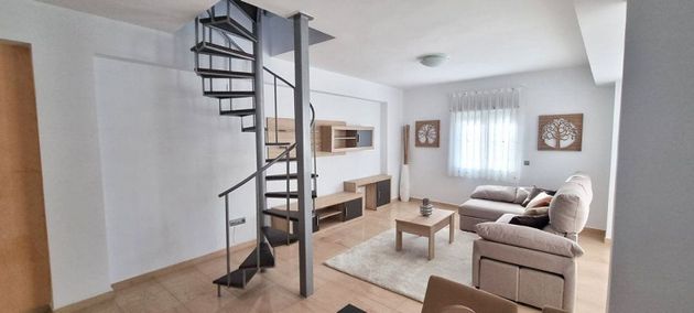 Foto 1 de Àtic en venda a Centro - Gandia de 3 habitacions amb terrassa i garatge