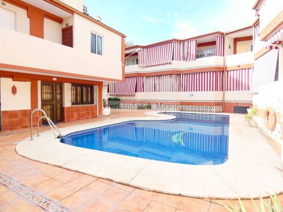 Foto 1 de Pis en venda a La Carihuela de 1 habitació amb terrassa i piscina