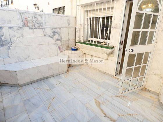 Foto 2 de Casa en venda a Arroyo de la Miel de 2 habitacions amb piscina i jardí