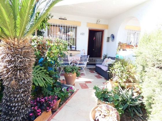 Foto 2 de Casa en venta en El Pinillo de 2 habitaciones con terraza y piscina