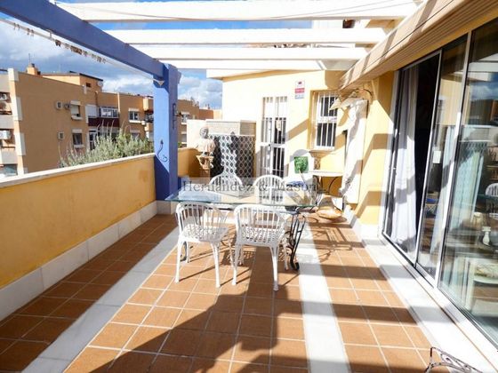 Foto 1 de Venta de ático en Centro - Torremolinos de 2 habitaciones con terraza y piscina