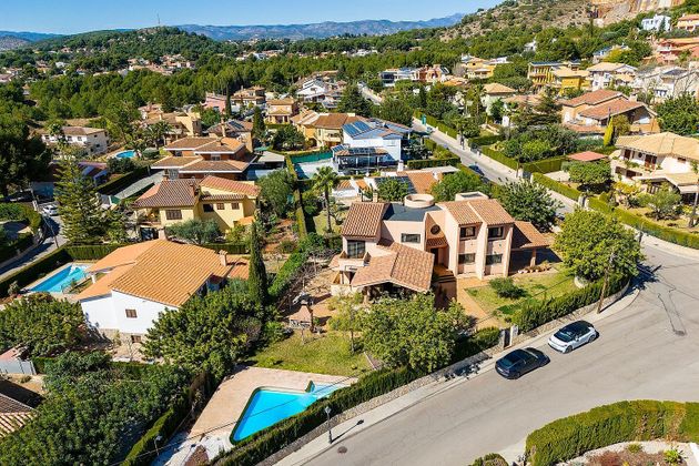 Foto 1 de Chalet en venta en urbanización Masía Gaetá de 5 habitaciones con terraza y piscina