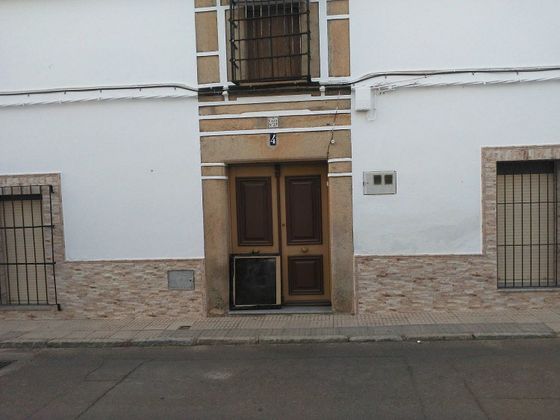 Foto 1 de Xalet en venda a Castuera de 5 habitacions amb calefacció